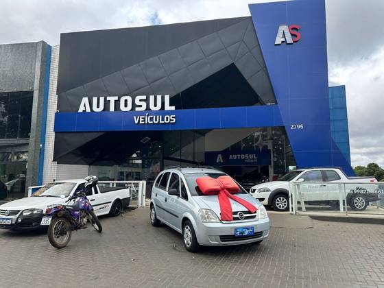 CHEVROLET MERIVA 1.8 MPFI JOY 8V FLEX 4P MANUAL CHEVROLET MERIVA 1.8 MPFI JOY 8V FLEX 4P MANUAL
